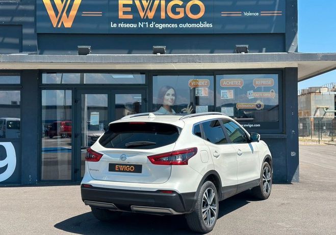 Nissan Qashqai 1.2 digt 115 n-connecta 2wd camera 360 t Blanc de 2018