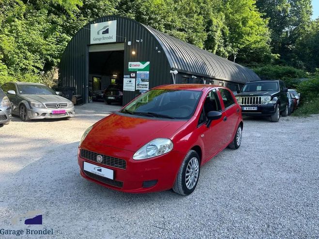 Fiat Grande Punto 1.3 JTD 75cv 1�re Main Rouge de 2009
