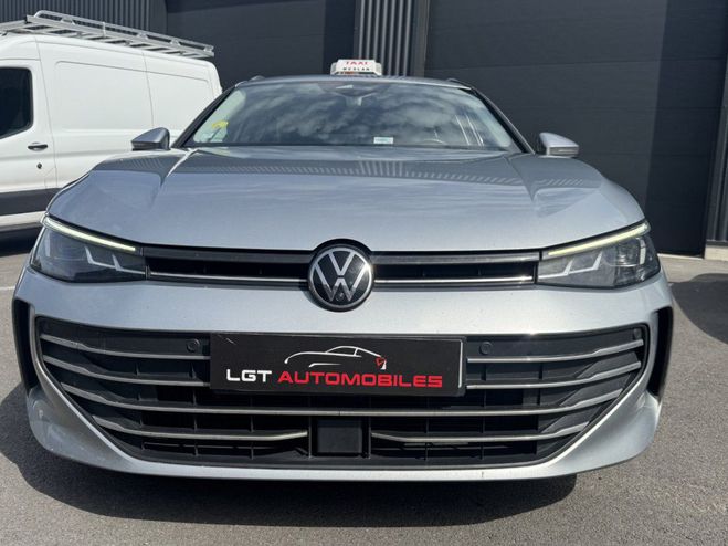 Volkswagen Passat Variant B9 2.0 TDI GRIS de 2024
