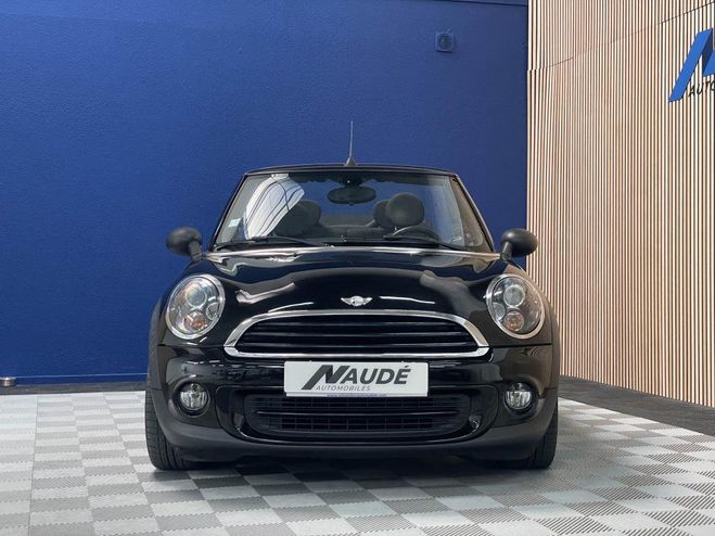 Mini Cabrio Cabriolet 1.6i 98 CH One R57 LCI - Immat NOIR de 2014