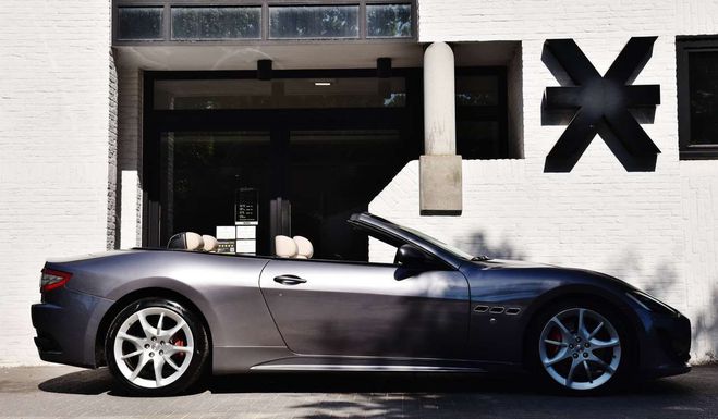 Maserati Grancabrio SPORT 4.7i V8 AUT. Grigio Alfieri M�tallis� de 