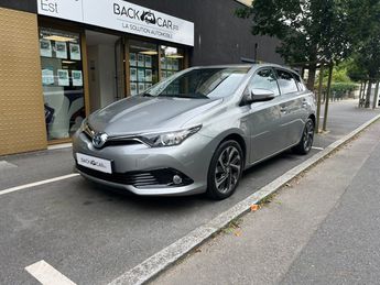  Voir d&eacute;tails -Toyota Auris Hybride 136h Design &agrave; Nantes (44)