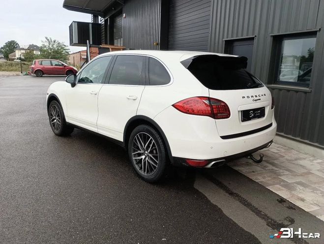 Porsche Cayenne 3.0 TDI 240CV TIPTRONIC 8 Attelage Toit  Blanc de 2011