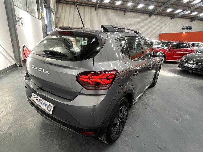 Dacia Sandero 1.0 ECO-G 100ch Stepway Essential GRIS de 2024