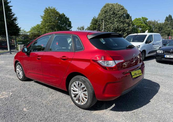 Citroen C4 confort1l4 essence faible kilometrage Bordeaux de 2012