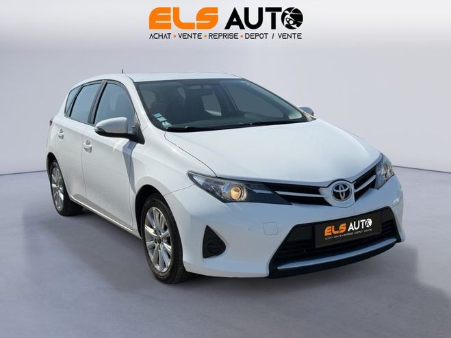 Toyota Auris 100 VVTI ACTIVE Blanc M�tallis� de 2014