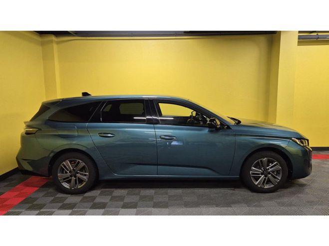 Peugeot 308 SW TURBO S&S - 130CV ESSENCE - BV EAT8 I BLEU OBSESSION de 2024
