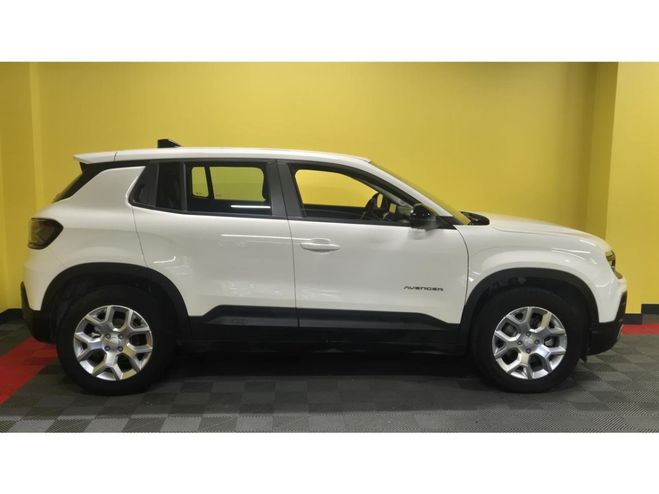 Jeep Avenger Electrique 54kw - 156CV Altitude Faible  BLANC de 2025