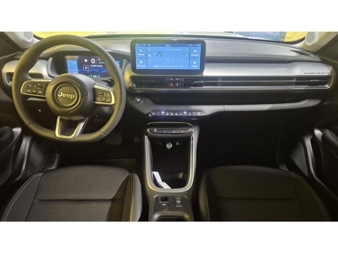 Jeep Avenger Electrique 54kw - 156CV Altitude Faible  BLANC de 2025