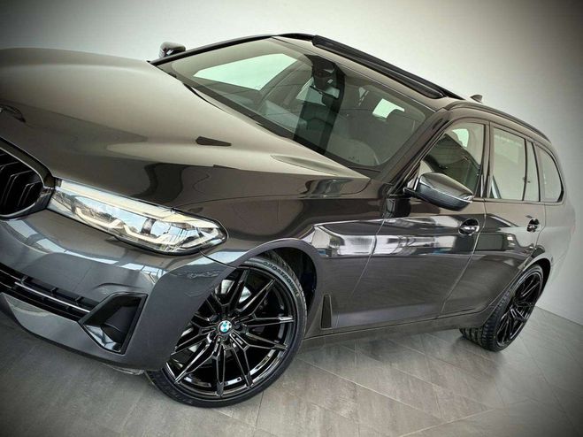 BMW Serie 5 520 iA Touring SPORT-1ERPRO-COCKPIT-T.O- Gris M�tallis� de 
