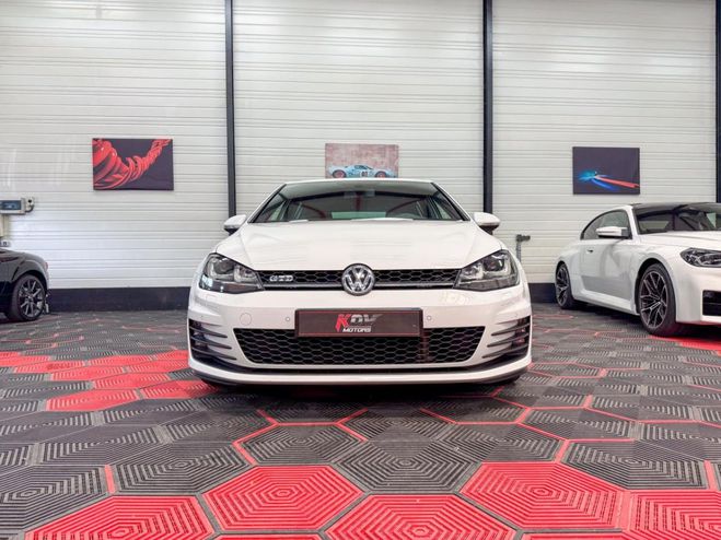Volkswagen Golf 7 GTD 2.0 TDI BlueMotion 184 BVM6 / Suiv BLANC de 2013
