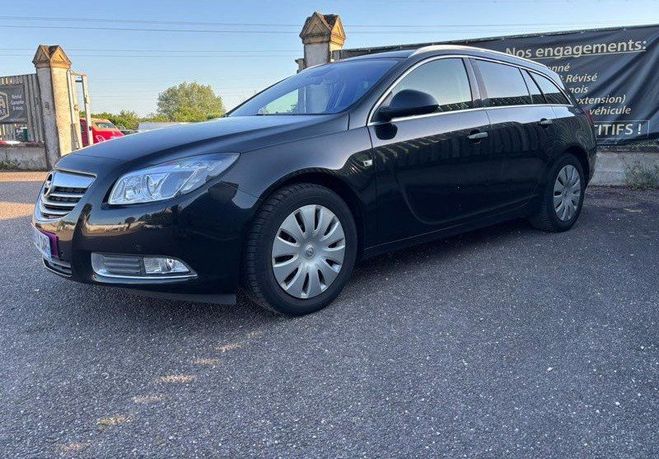 Opel Insignia Sports Tourer 2.0 CDTi 131 Cv Cosmo 1 �r Noir de 2011
