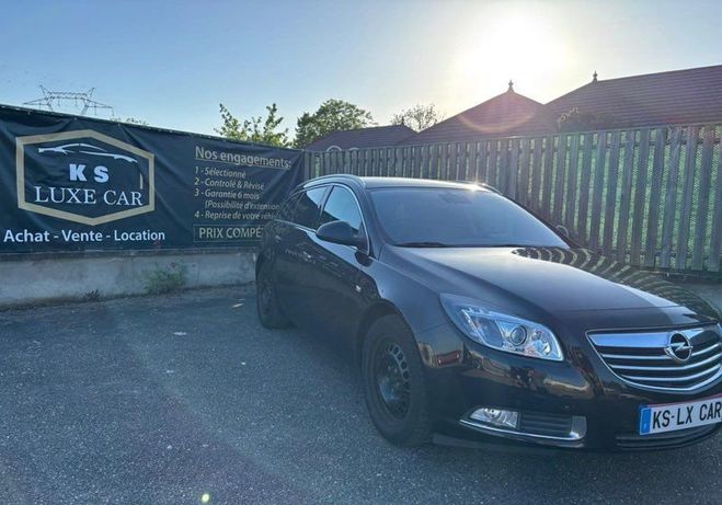 Opel Insignia Sports Tourer 2.0 CDTi 131 Cv Cosmo 1 �r Noir de 2011
