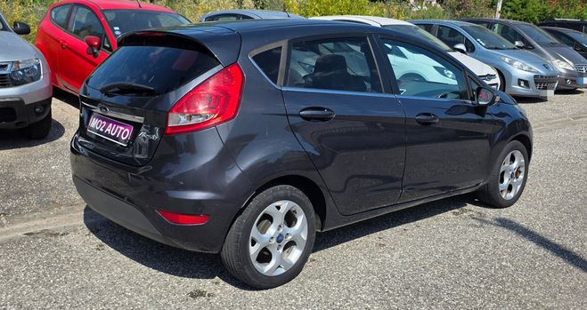 Ford Fiesta VI 1.6 TDCI 90CH TITANIUM 2010 REG CLIM  gris fonce de 2010