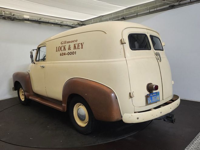 Chevrolet 3100 Panel Van Beige de 1953
