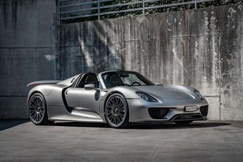 Voir d&eacute;tails -Porsche 918 Spyder V8 4.6 887ch / Lift / Bagagerie &agrave; Puiseux-en-Bray (60)