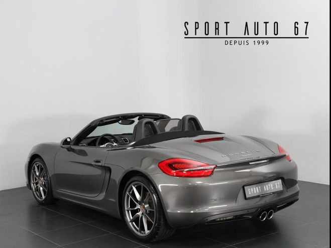 Porsche Boxster Flat 6 2.7 L Achatgrau de 2016