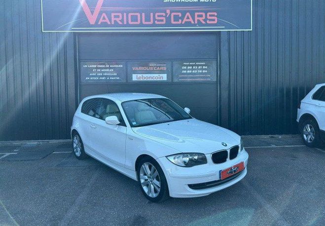 BMW Serie 1 (E81-E87) 116 D 115 CH CONFORT Blanc de 2009