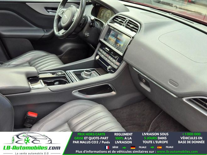 Jaguar F Pace 3.0 D - 300 ch AWD BVA Rouge M�tallique de 2016