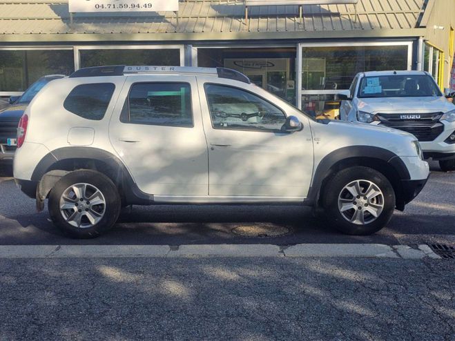 Dacia Duster (2) 1.5 DCI 110 LAUREATE PLUS 4X4 Blanc de 2015