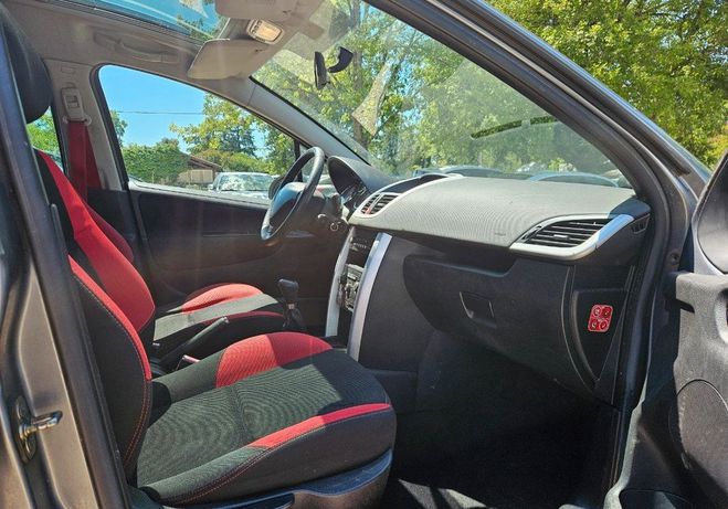 Peugeot 207 SW 1.6 hdi 90 cv garantie revise Autre de 2011