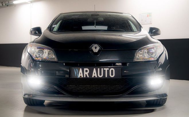 Renault Megane 3 RS PH1 2.0 250 CH Ch�ssis CUP 2�me mai Noir de 2011