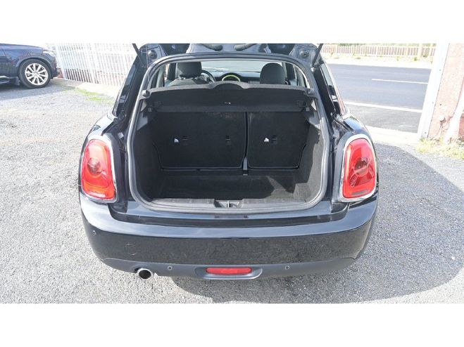Mini One HATCH 5 PORTES Cooper D 116 ch BVA6 Noir de 2017