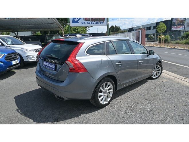 Volvo V60 D4 190 ch Geartronic 8 Summum Gris de 2016