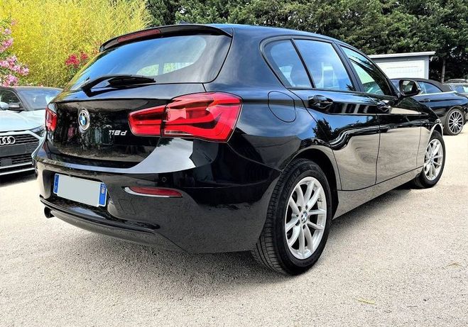 BMW Serie 1 118dA 150ch Business Design Noir de 2019