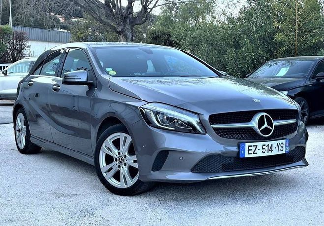 Mercedes Classe A III (W176) 180 d Sensation 7G-DCT Gris de 2018
