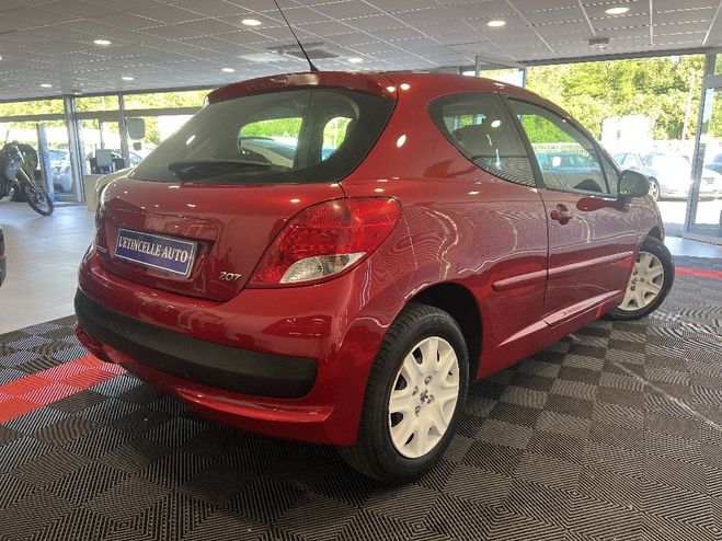 Peugeot 207 1.4 HDi 70ch Rouge de 2011