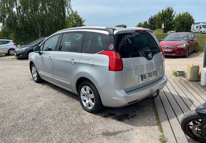 Peugeot 5008 1.6 HDi FAP Blue Lion BVA 112 cv Autre de 2011