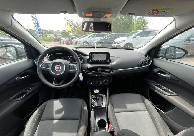 Fiat Tipo 1.3 M-Jet Mirror S-S 95CV Noir de 2019