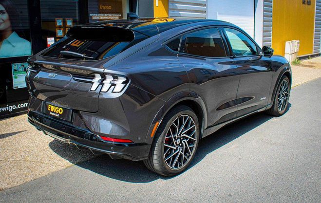 Ford Mustang Mach-E gt 487 ch 98.8kwh extended-range  Gris de 2022