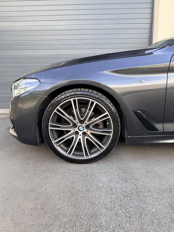 BMW Serie 5 520d Xdrive 190ch M SPORT GRIS de 2017