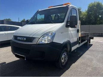  Voir d&eacute;tails -Iveco Daily Fg 35c15 &agrave; Anse (69)