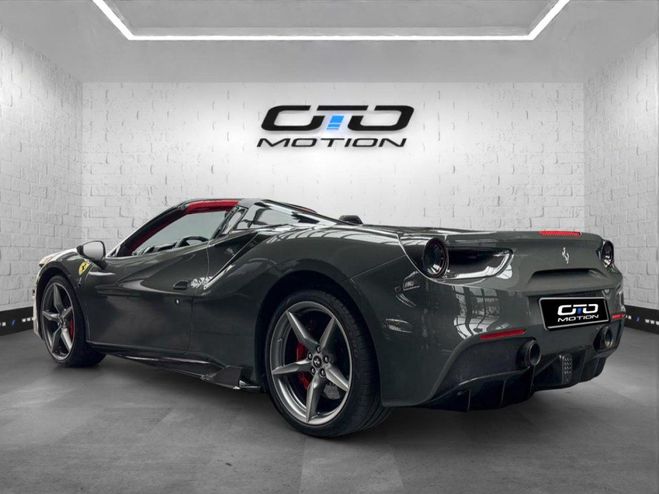 Ferrari 488 488�SPIDER Spider AKRAPOVIC/CARBONE 4.0  GRIS de 2018
