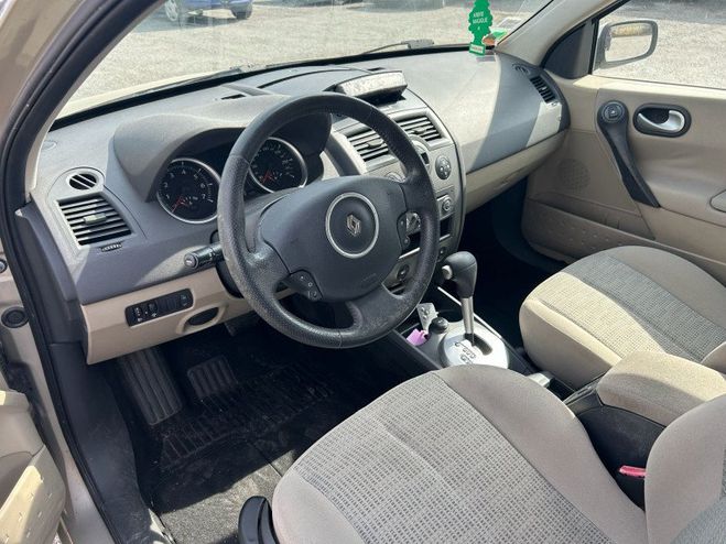 Renault Megane II 1.6 16V 110CH AUTHENTIQUE BVA Beige de 2008