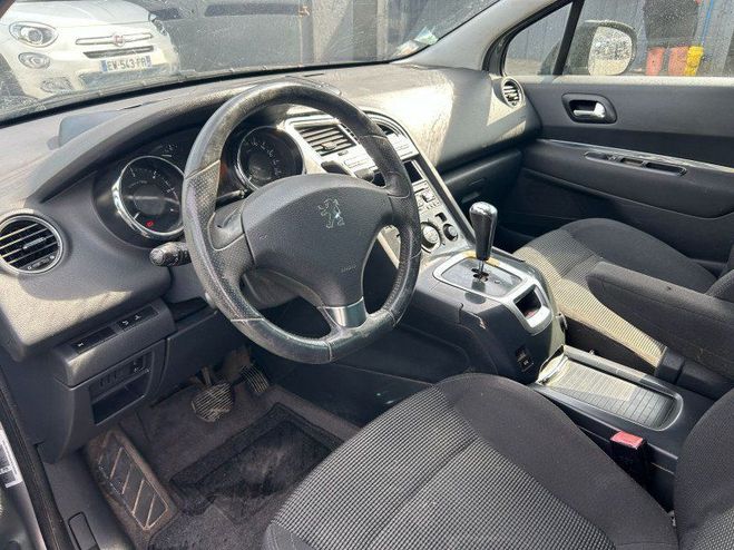 Peugeot 5008 1.6 E-HDI112 FAP ACTIVE BMP6 5PL Gris de 2011