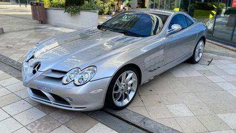 Mercedes Classe SL A 2005 d'occasion a Monaco (98)