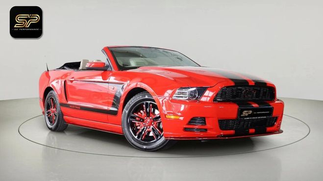 Ford Mustang V6 Cabriolet * 3.7 Ti-VCT * Bi-X�non * F Rouge de 2013