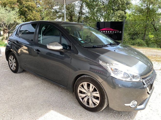 Peugeot 208 1.6 e-HDi 92ch BVM5 Style/ Climatisation Gris de 2015