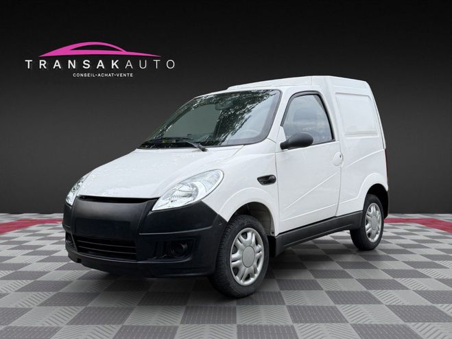 Ligier Optimax Lombardini - Mod�le Rare Blanc de 2009