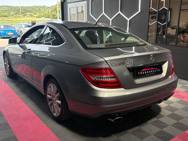 Mercedes Classe C Coupe Sport 220 CDI BlueEfficiency Execu Gris de 2012