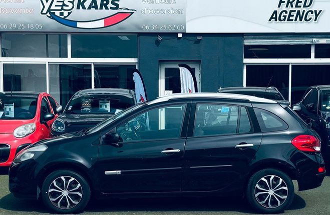 Renault Clio Estate 1.5 dCi 70ch Expression Clim-DIST Noir de 2011