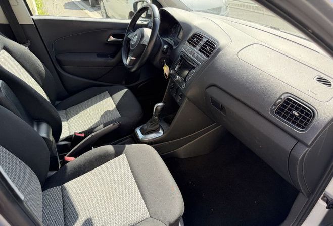 Volkswagen Polo BVA 1.6 TDI 90CH FAP CONFORTLINE DSG7 5P  de 2014