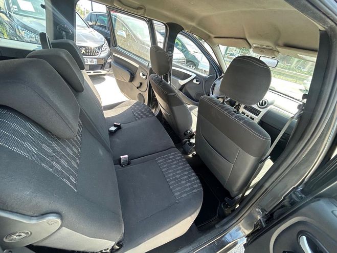 Dacia Logan 1.5 DCI 90 AMBIANCE 7PL ECO2 Gris fonc� de 2011