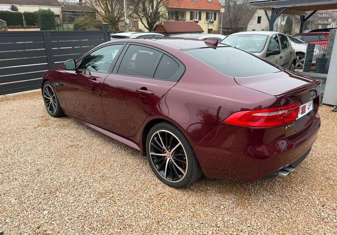 Jaguar XE Disponible Rouge de 2018