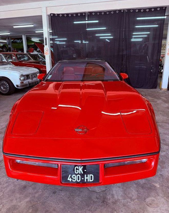 Chevrolet Corvette C4 zr-1 moteur lt5 Rouge de 1990