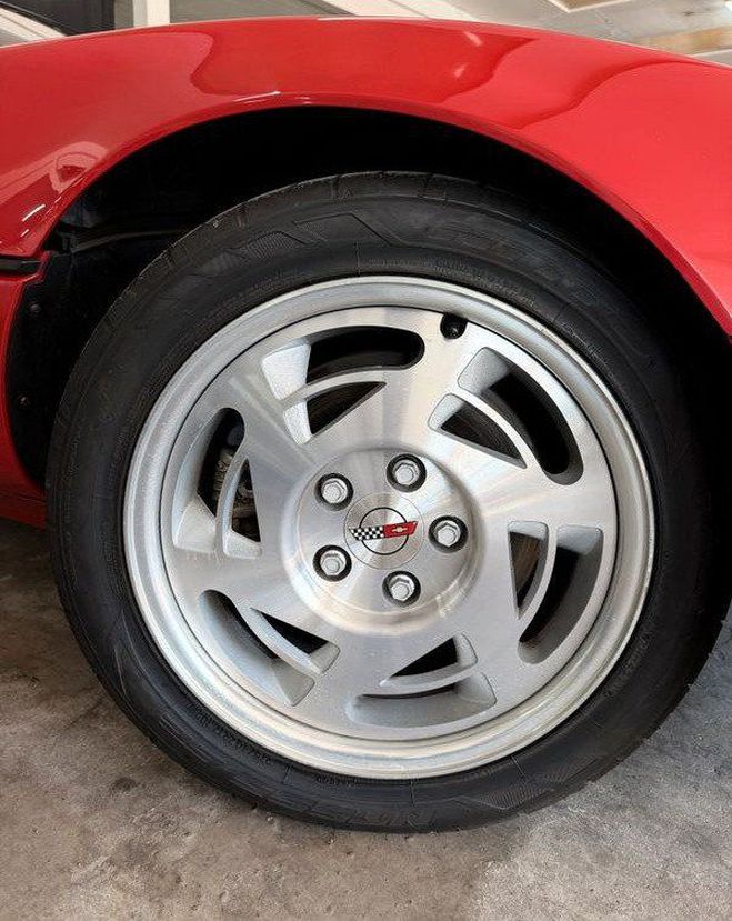 Chevrolet Corvette C4 zr-1 moteur lt5 Rouge de 1990